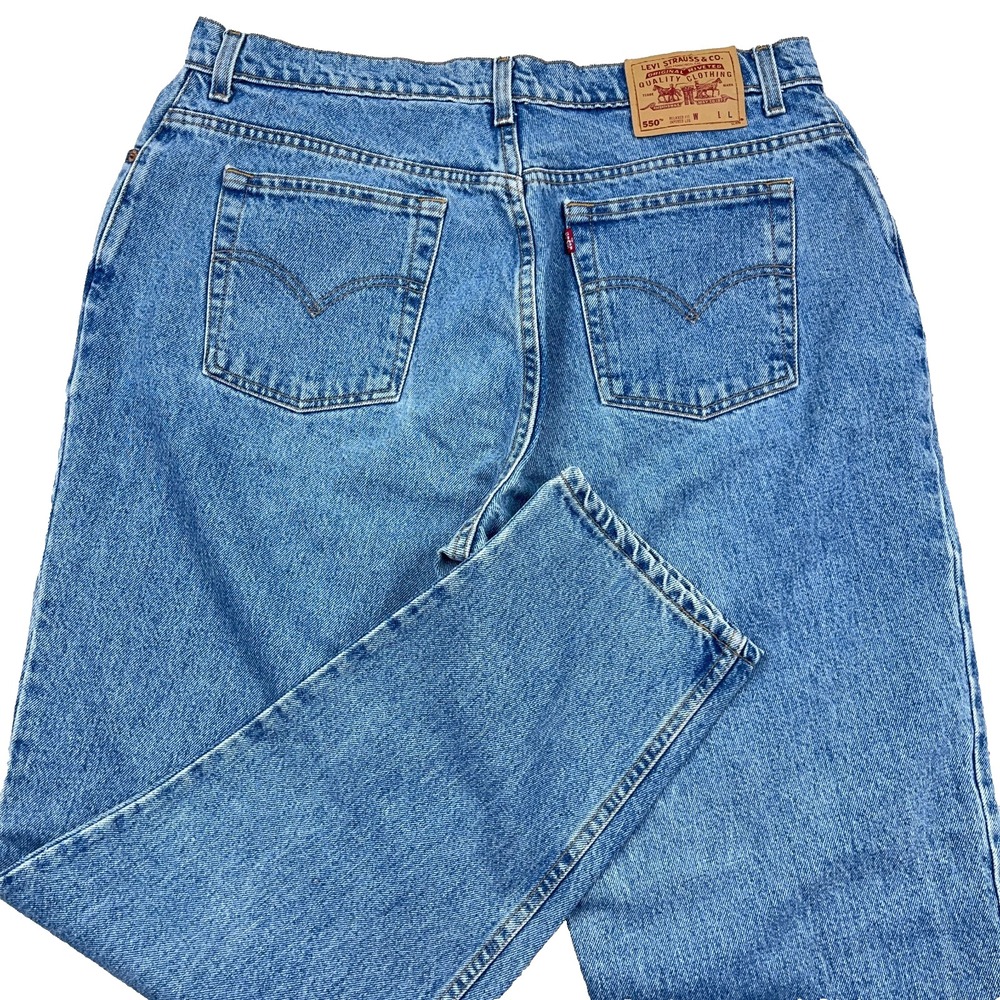 Vintage Levis 550 Jeans Women 18 Relaxed Fit Tapered Leg 90s Med Wash Mom
